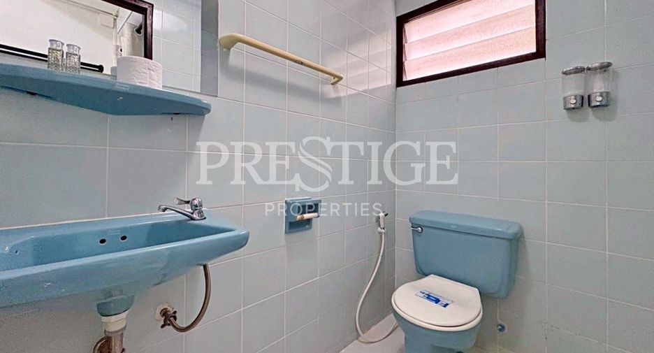 For sale and for rent 12 bedrooms house in Jomtien, Pattaya