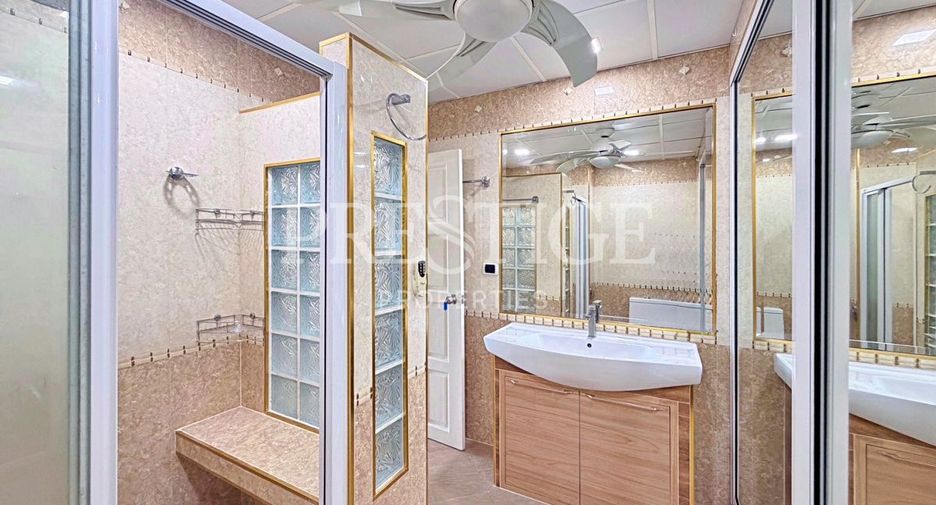Wohnung zum Kauf mit 2 Zimmer in Bang Lamung, Chonburi
