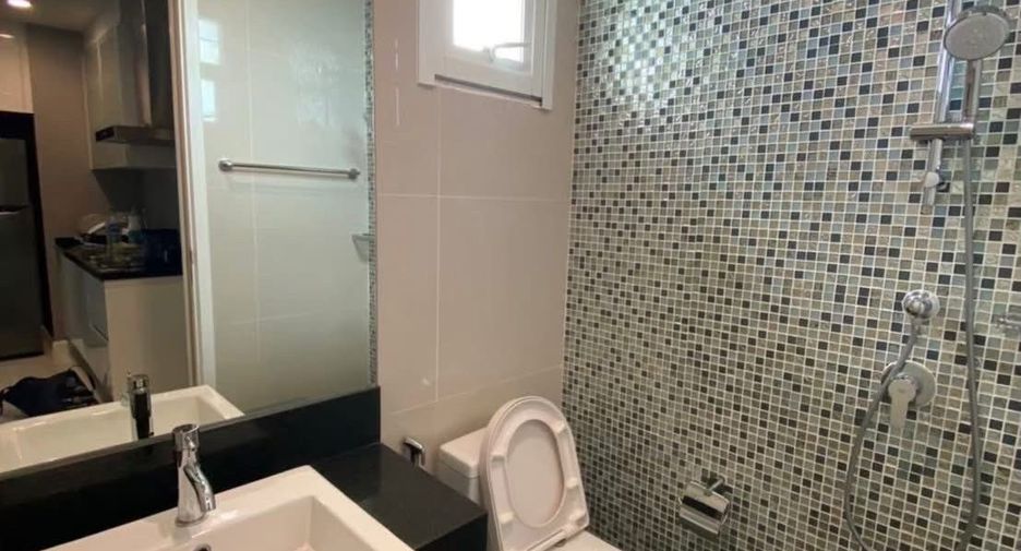 For rent 2 bedrooms condo in Na Jomtien, Pattaya