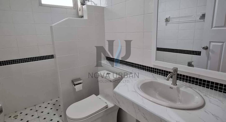 For rent 3 bedrooms house in Bang Lamung, Chonburi