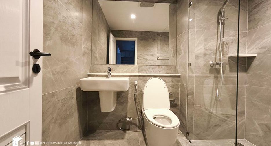 Wohnung zur Miete mit 2 Zimmer in Khlong Toei, Bangkok