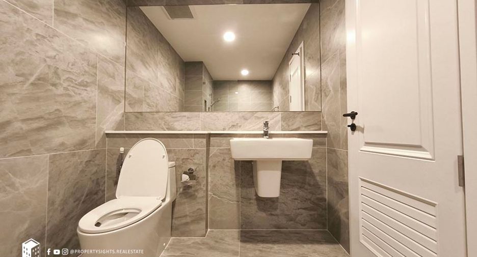 Wohnung zur Miete mit 2 Zimmer in Khlong Toei, Bangkok