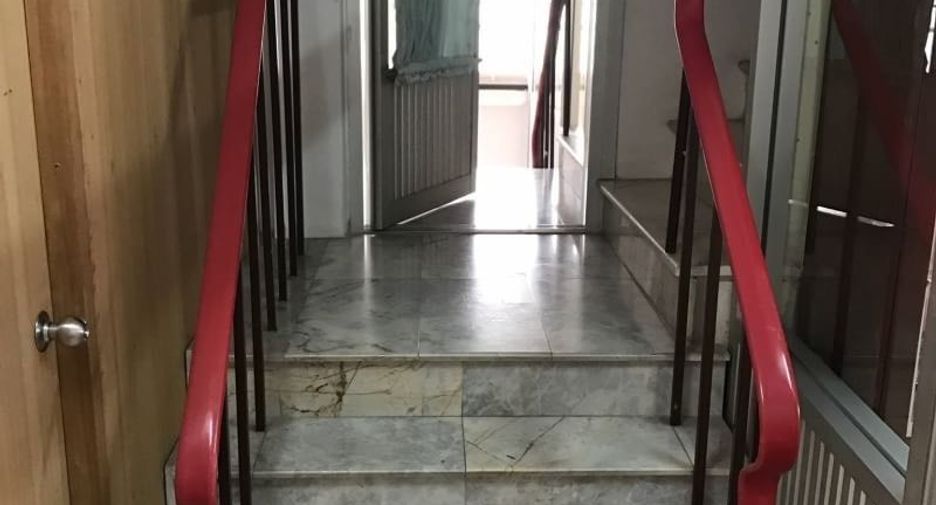 For sale 4 bedrooms retail Space in Hua Hin, Prachuap Khiri Khan