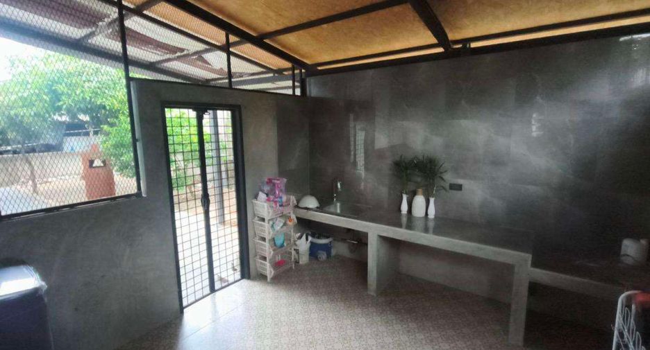 For rent 3 bedrooms house in Hang Dong, Chiang Mai