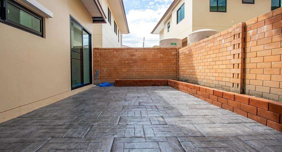 For rent 4 bedrooms house in Mae Rim, Chiang Mai