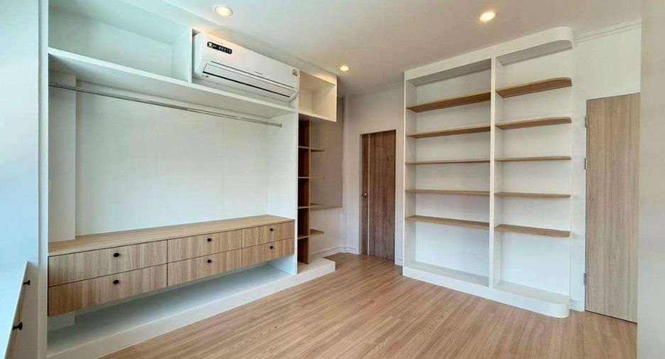 For rent 4 bedrooms house in Mae Rim, Chiang Mai