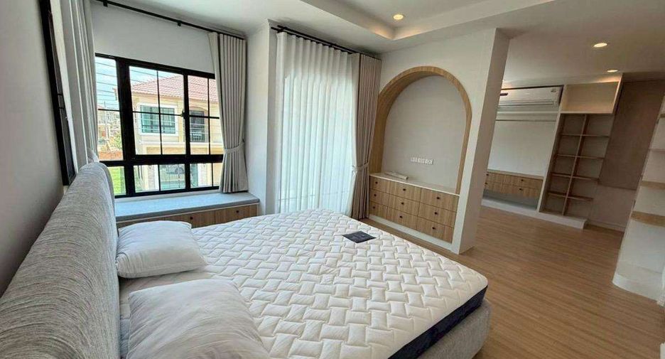 For rent 4 bedrooms house in Mae Rim, Chiang Mai