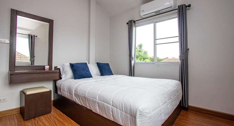 For rent 4 bedrooms house in San Sai, Chiang Mai