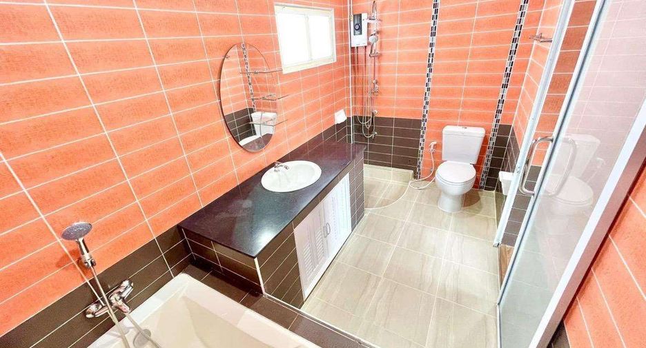 For rent 4 bedrooms house in San Sai, Chiang Mai