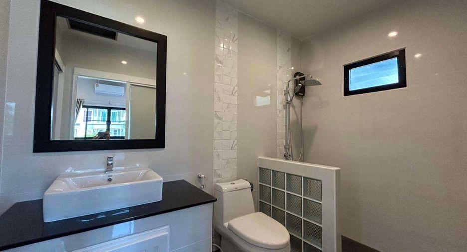 For rent 3 bedrooms house in San Sai, Chiang Mai