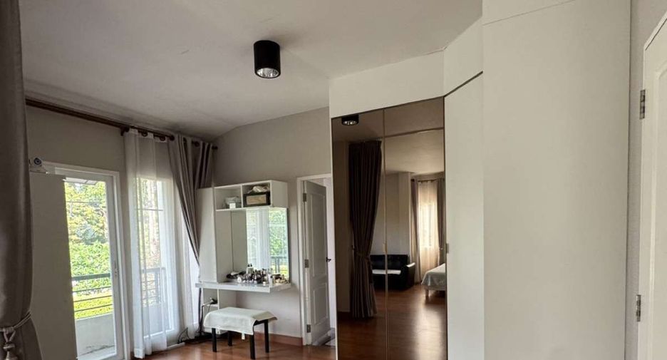 For rent 4 bedrooms house in Hang Dong, Chiang Mai