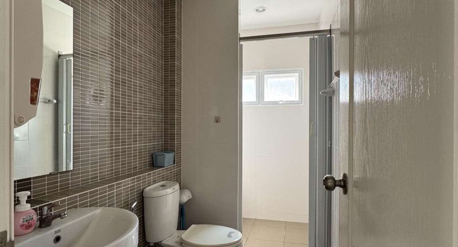 For rent 4 bedrooms house in Hang Dong, Chiang Mai