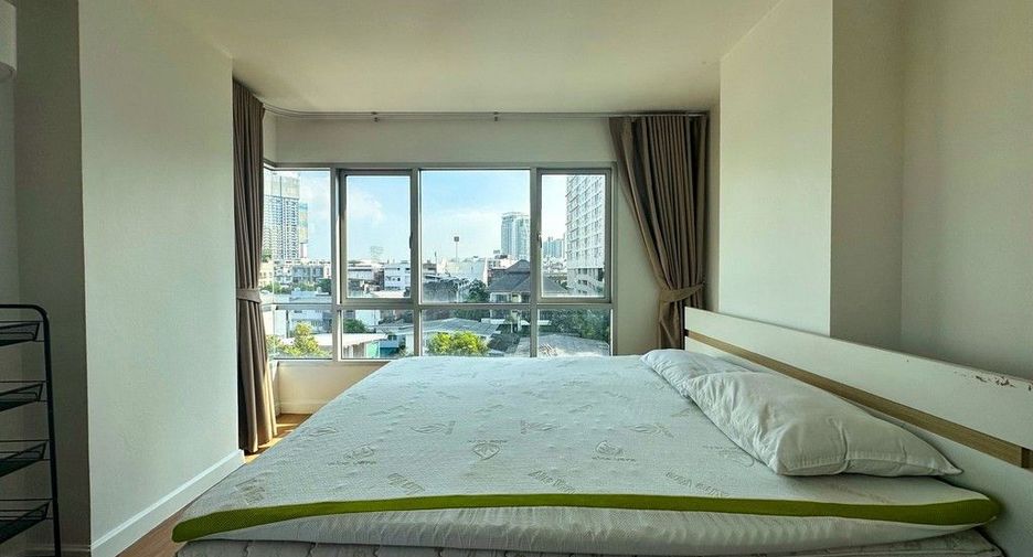 À vendre 1 chambre condo à Khlong Toei, Bangkok