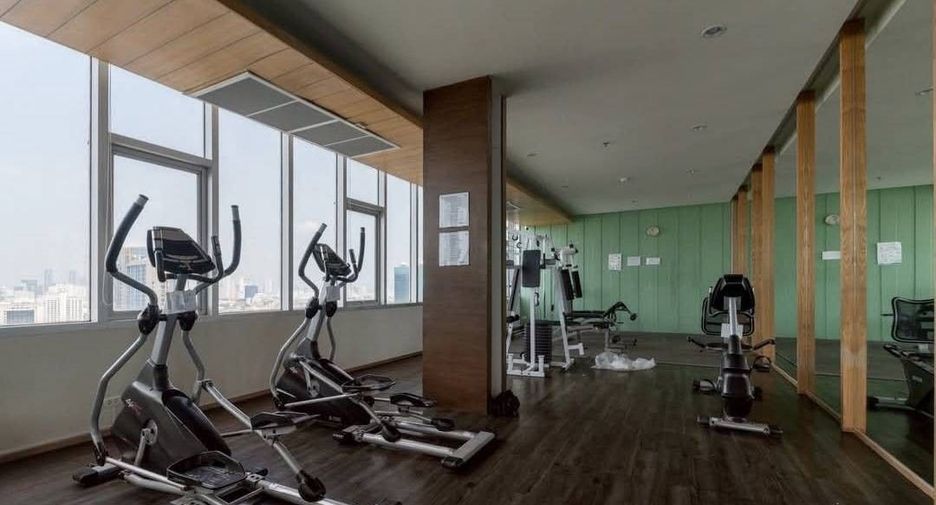For sale 1 bed condo in Watthana, Bangkok
