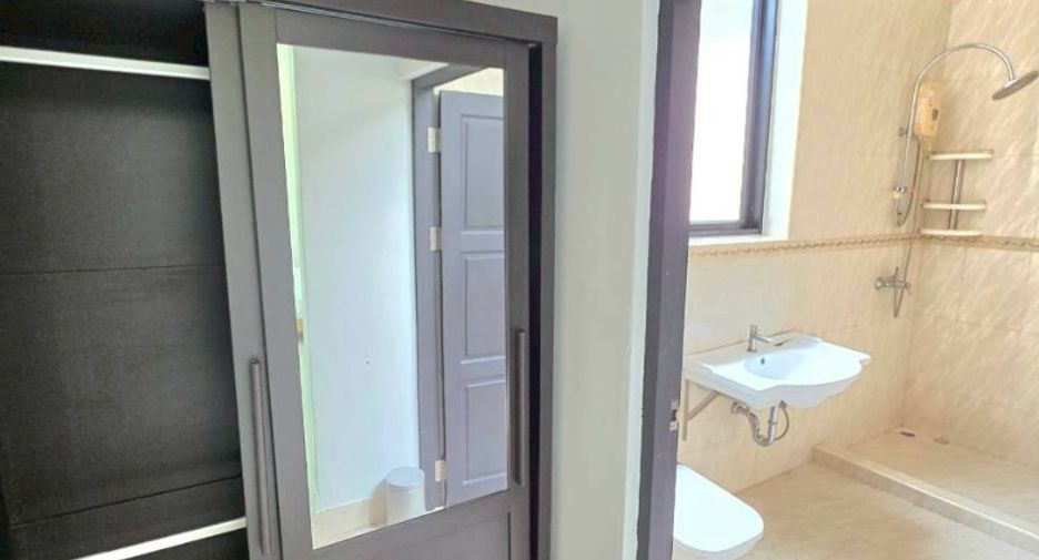 For sale 3 bedrooms villa in Bang Saray, Pattaya