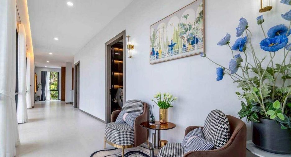 À vendre 4 chambres villa à Bang Lamung, Chonburi