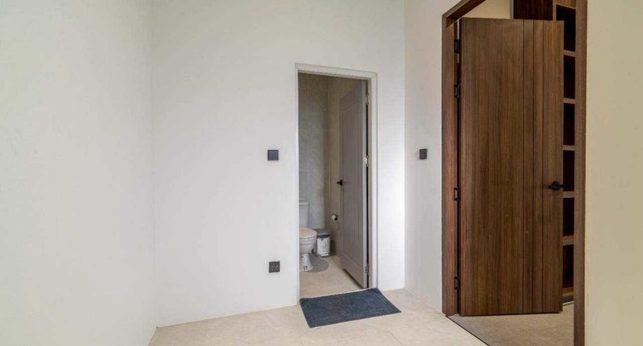 À vendre 5 chambres villa à Bang Lamung, Chonburi