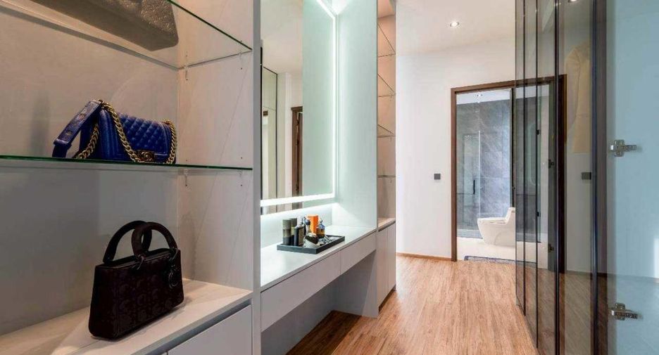 À vendre 5 chambres villa à Bang Lamung, Chonburi