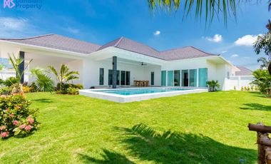 For sale 3 bedrooms villa in Hua Hin, Prachuap Khiri Khan