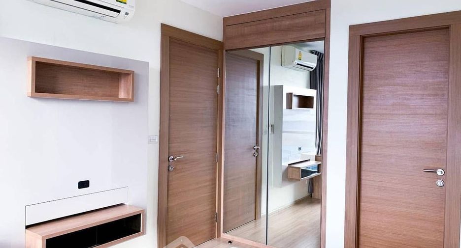 Wohnung zur Miete mit 1 Zimmer in Huai Khwang, Bangkok
