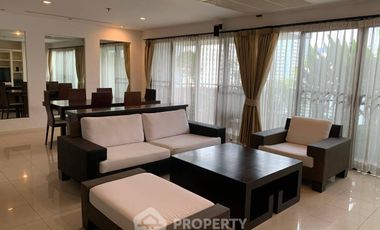 For rent 3 bedrooms condo in Watthana, Bangkok