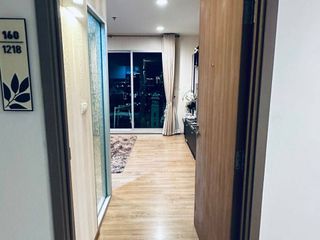 For rent 2 bedrooms condo in Yan Nawa, Bangkok