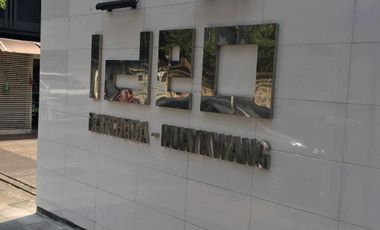 For rent 2 bedrooms condo in Huai Khwang, Bangkok