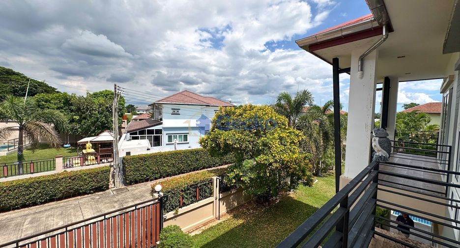 For rent 4 bedrooms house in Bang Lamung, Chonburi