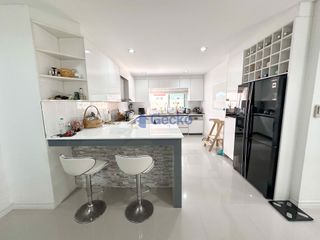 For rent 4 ベッドルーム house in Bang Lamung, Chonburi