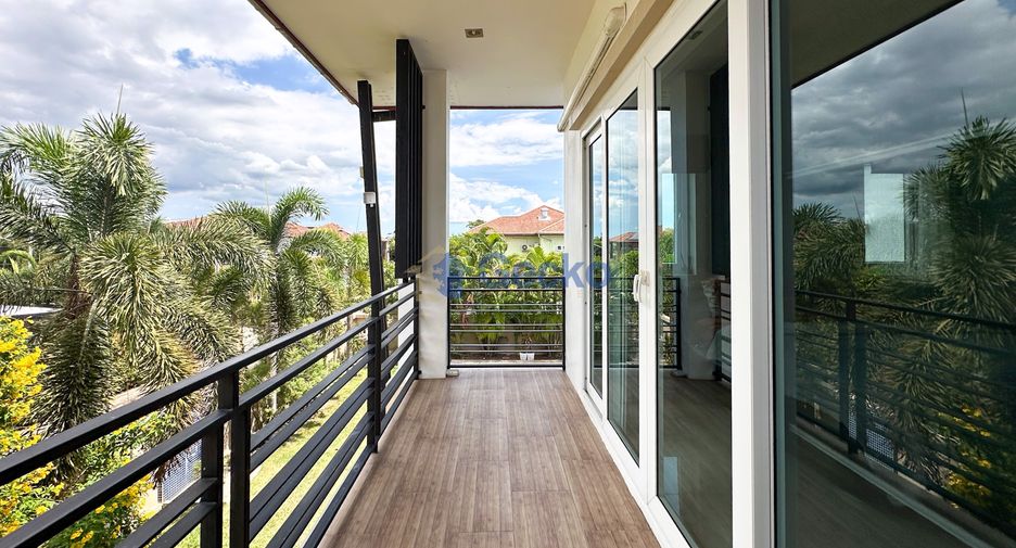 For rent 4 bedrooms house in Bang Lamung, Chonburi