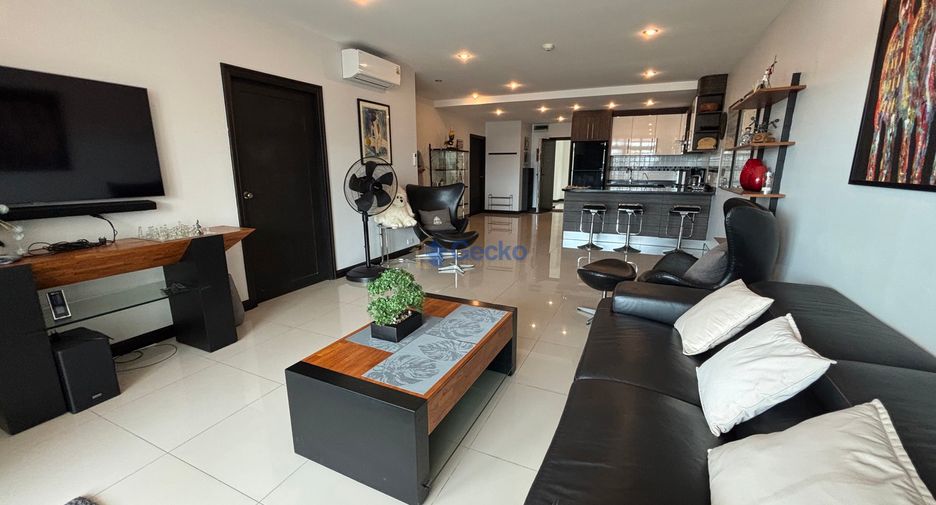 For rent 3 bedrooms condo in Bang Lamung, Chonburi