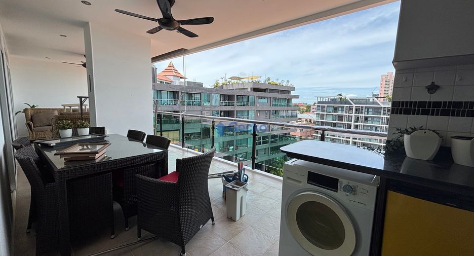 For rent 3 bedrooms condo in Bang Lamung, Chonburi