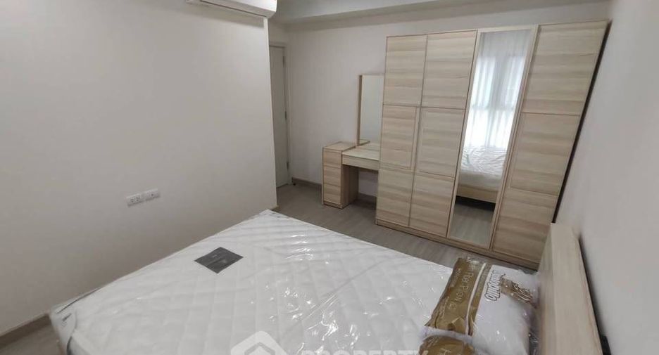 For rent 2 bedrooms condo in Bang Phlat, Bangkok