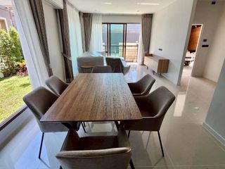 For rent 4 bedrooms house in Bang Kapi, Bangkok