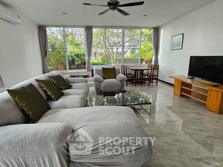 Reihenhaus zur Miete mit 4 Zimmer in Bang Lamung, Chonburi