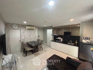 For rent 2 bedrooms condo in Phaya Thai, Bangkok