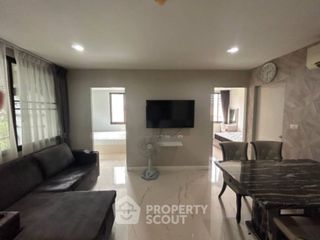 For rent 2 bedrooms condo in Phaya Thai, Bangkok