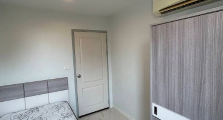 For rent 2 bedrooms condo in Phaya Thai, Bangkok