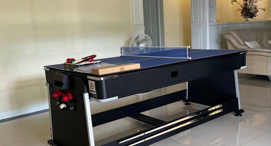 For rent 5 bedrooms house in Huay Yai, Pattaya
