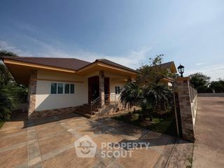 For rent 5 bedrooms house in Bang Lamung, Chonburi