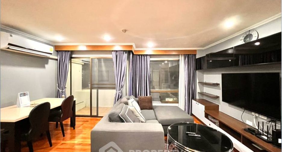 For rent 2 bedrooms condo in Yan Nawa, Bangkok