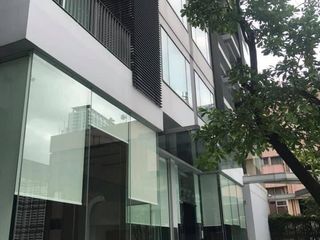 For rent 2 ベッドルーム condo in Pathum Wan, Bangkok