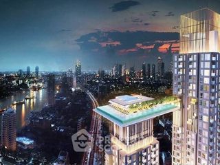 For rent 2 bedrooms condo in Yan Nawa, Bangkok