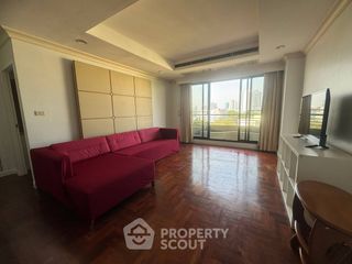 For rent 2 bedrooms condo in Yan Nawa, Bangkok