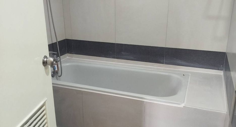 ให้เช่า 2 ห้องนอน คอนโด ใน วัฒนา, กรุงเทพฯ