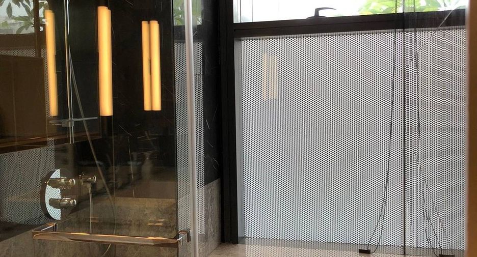 For rent 2 bedrooms condo in Sathon, Bangkok