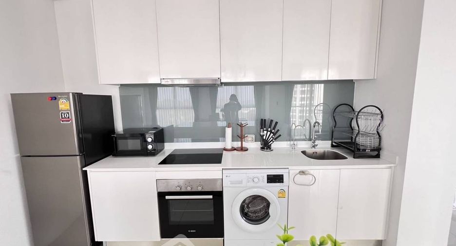 For rent 2 bedrooms condo in Bang Lamung, Chonburi