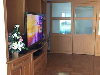 For rent 2 bedrooms condo in Yan Nawa, Bangkok