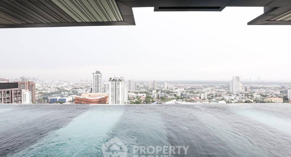 For rent 1 bed condo in Watthana, Bangkok