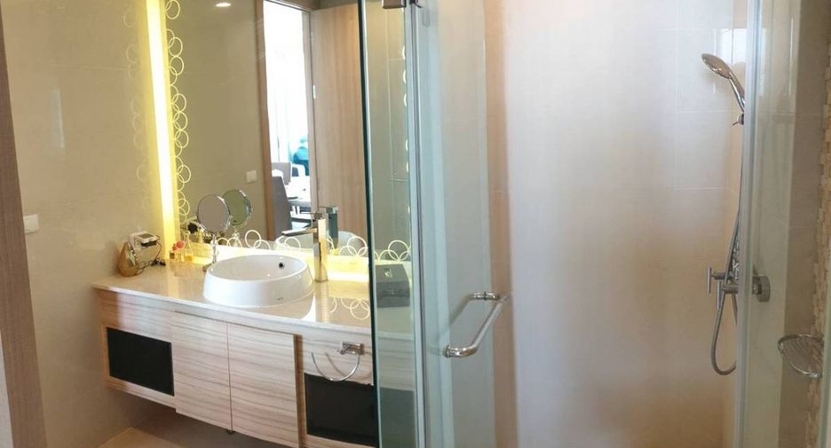 For rent 2 bedrooms condo in Bang Lamung, Chonburi